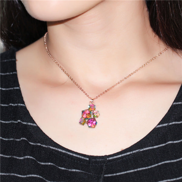 Vivid Geometric Necklaces