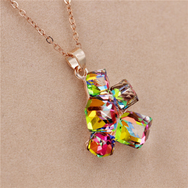Vivid Geometric Necklaces