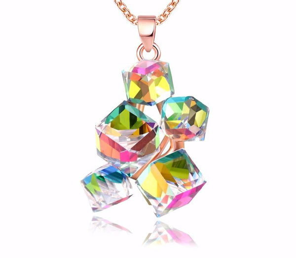 Vivid Geometric Necklaces